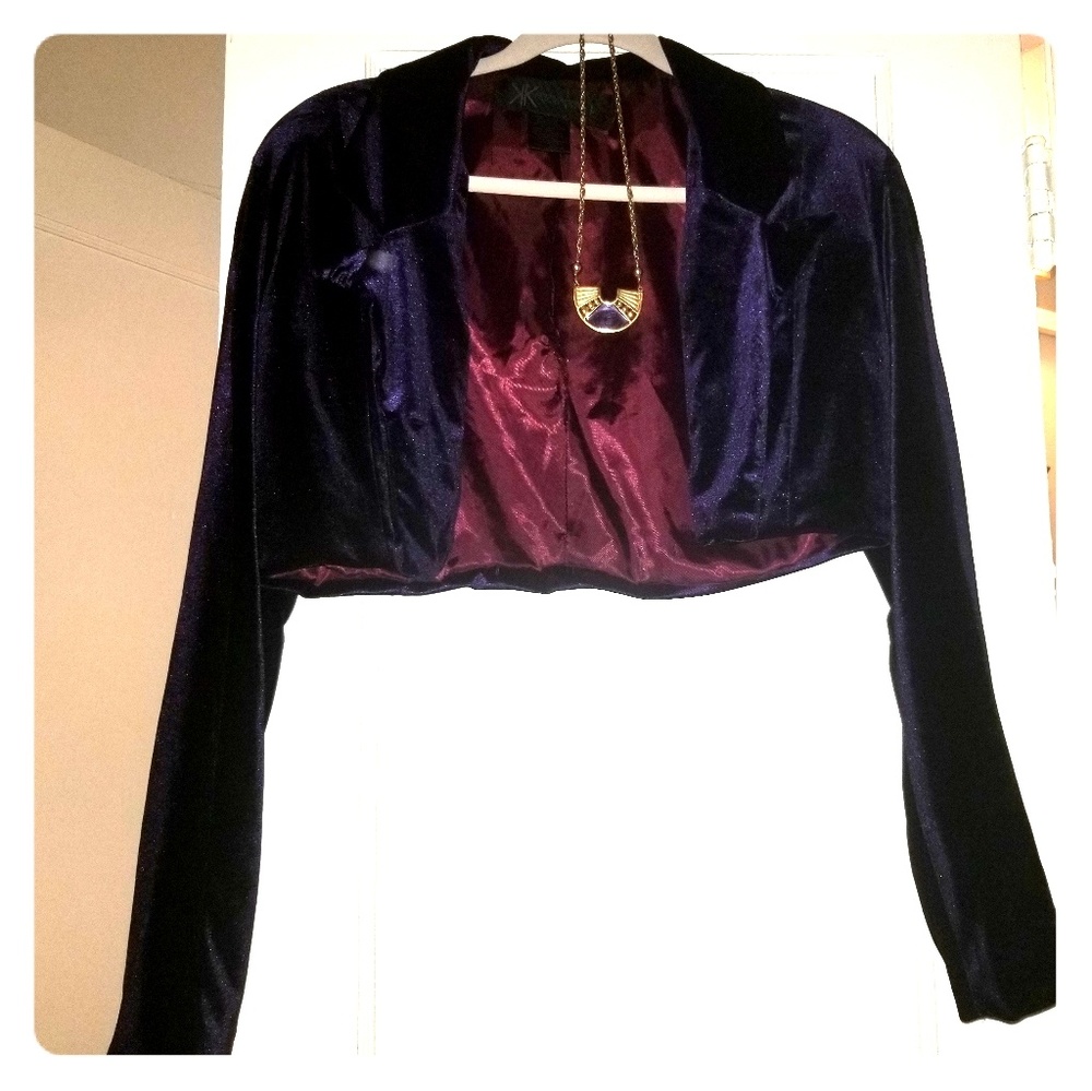 Cropped blazer